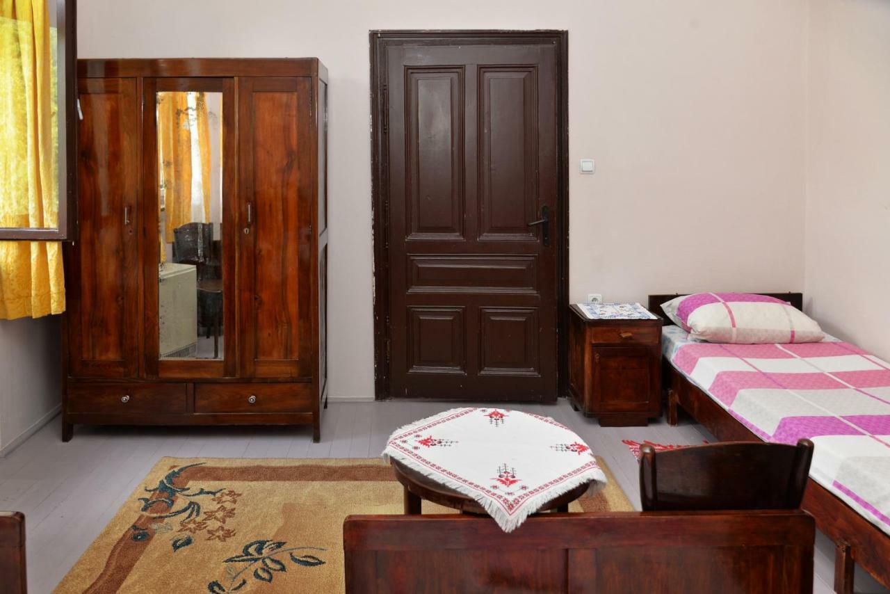 Country House Dunjin Konak Rogljevo エクステリア 写真