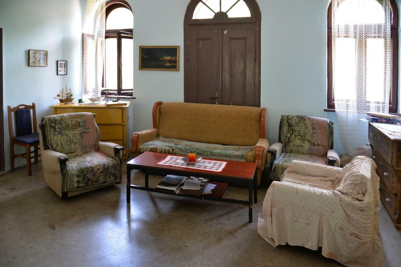 Country House Dunjin Konak Rogljevo エクステリア 写真